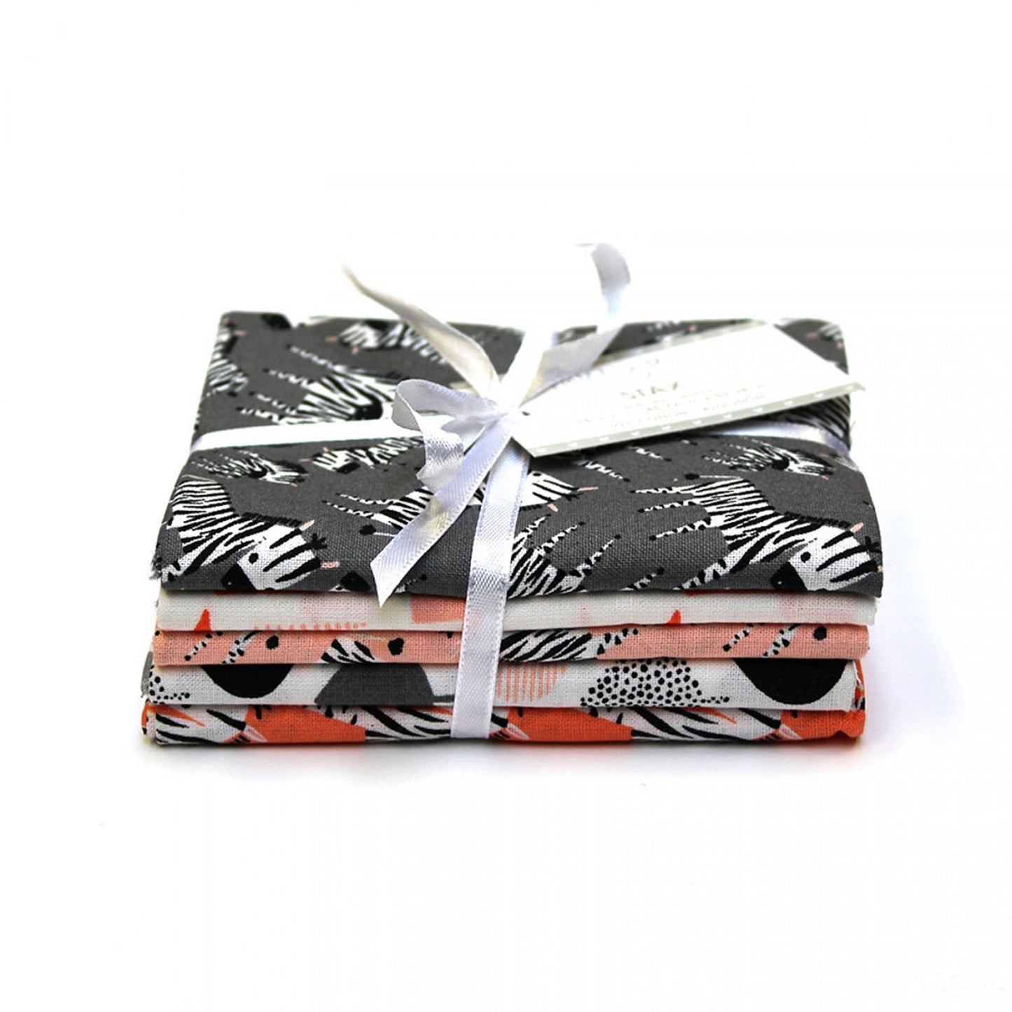 5 Fabric Fat Quarter Bundle - Baby Zoo by Emma and Mila