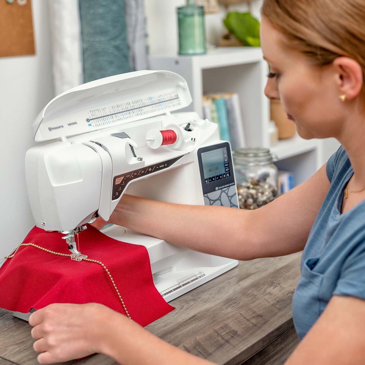 HUSQVARNA® VIKING® OPAL™ 690Q Sewing Machine