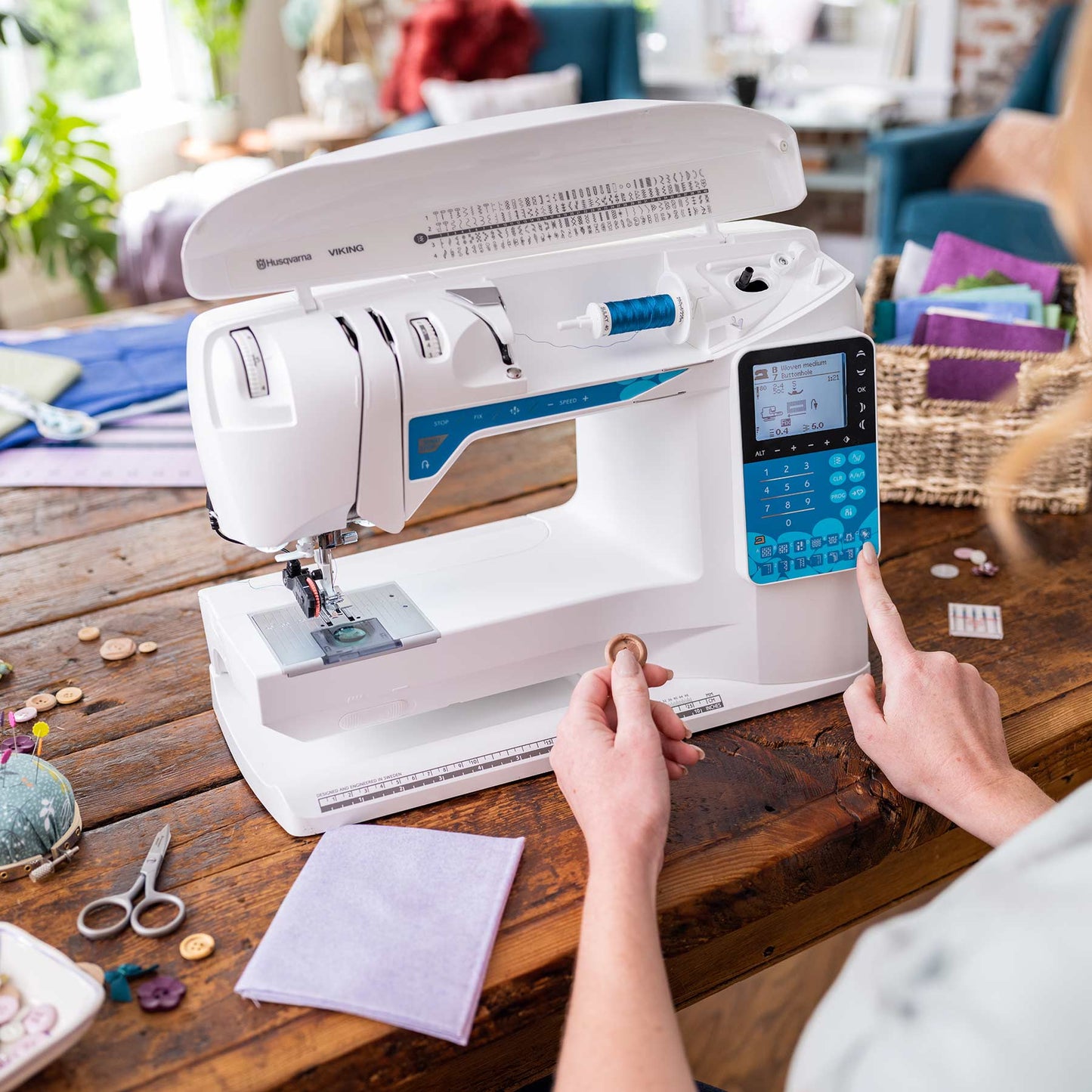 HUSQVARNA® VIKING® OPAL™ 650 Sewing Machine