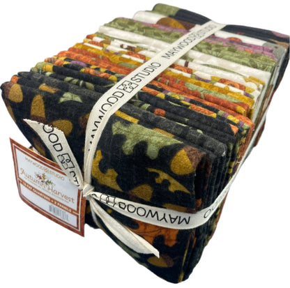 Flannel Fabric Fat Quarters 16 + 2 Panels - AUTUMN HARVEST by Bonnie Sullivan for Maywood Studio