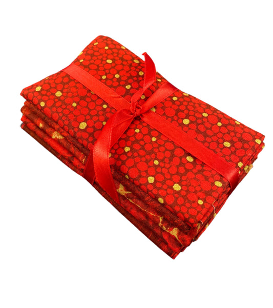 5 Fabric Fat Quarter Bundle - Christmas Blends by Fabric Editions