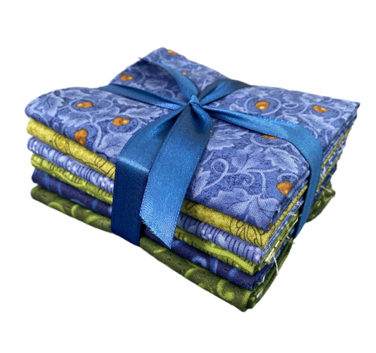6 Fabric Fat Quarter Bundle - Autumn Breeze Collection by Nancy Halvorsen for Benartex