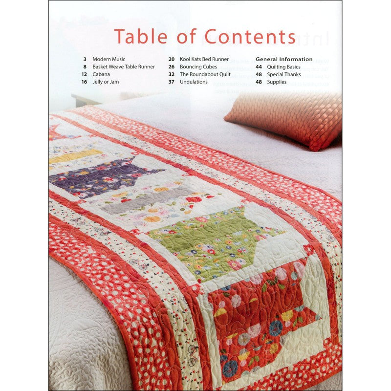 More Jelly Roll Quilts Book by Annies Quilting