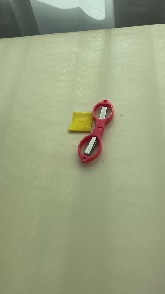 Compact Folding Scissors – Travel Scissors, Pocket Scissors, Sewing & Craft Scissors